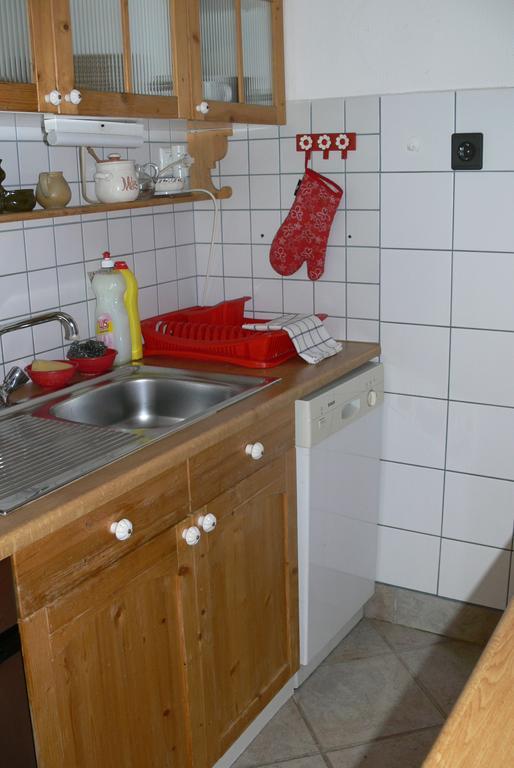 Falusi Vendégház Etyek Esterno foto